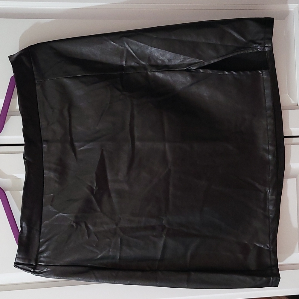 SHEIN leather skirt curve
